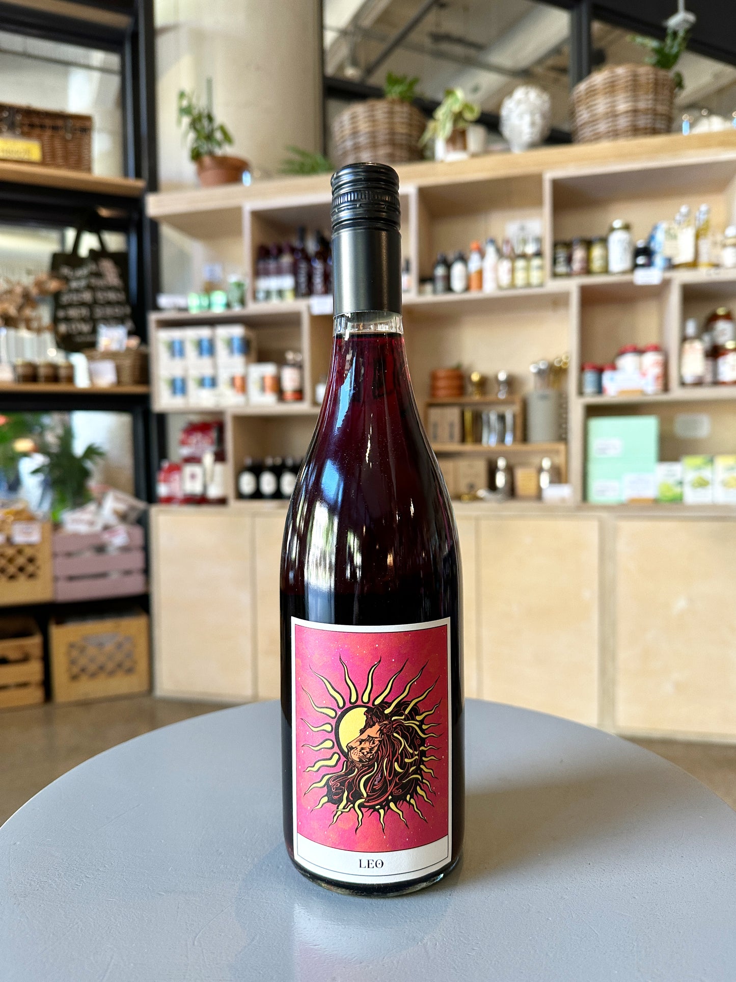 Sun Moon Rising "Leo" Bubbly Red