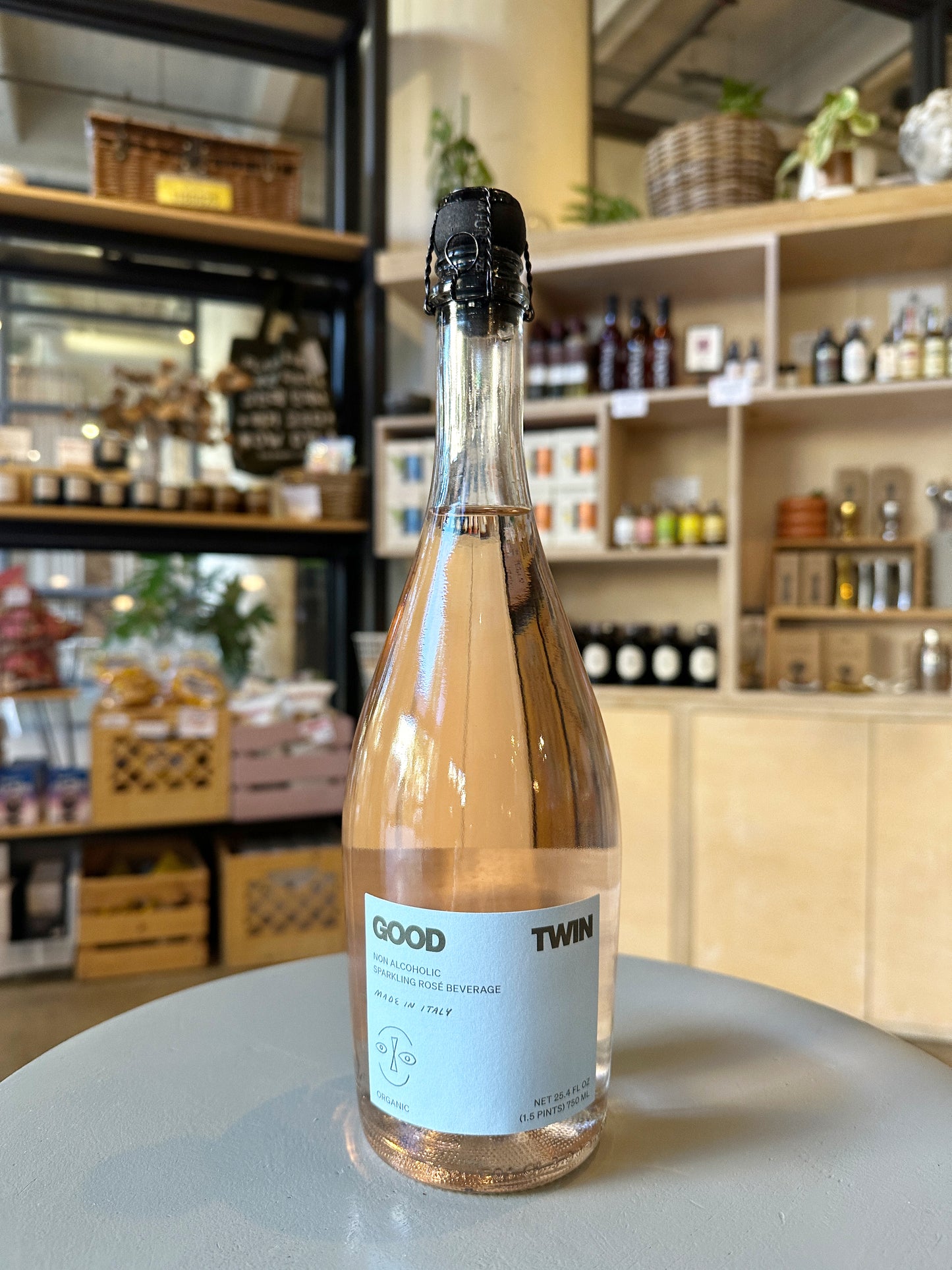 Good Twin N/A Sparkling Rosé Wine