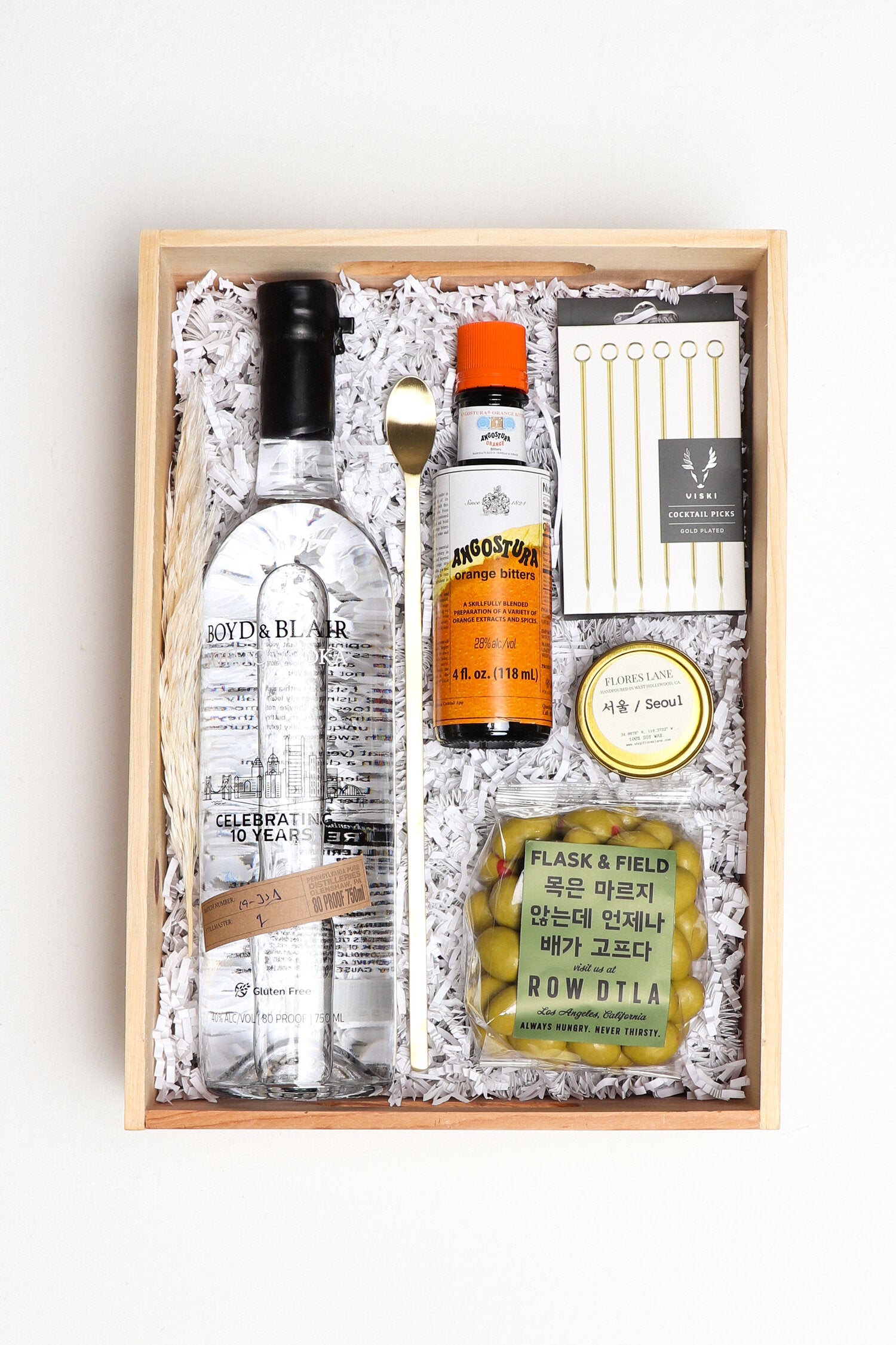 The Vodka Martini Gift Set – Flask Field - Main Image