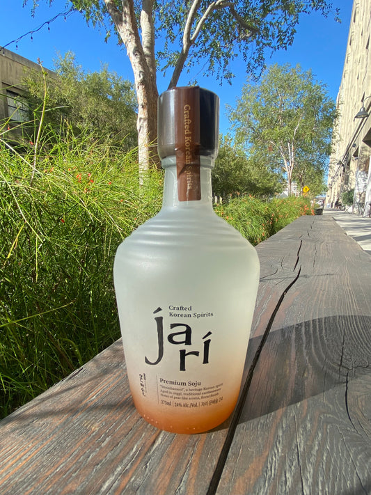 Jari MOONBAESOOL Premium Soju (Brown)
