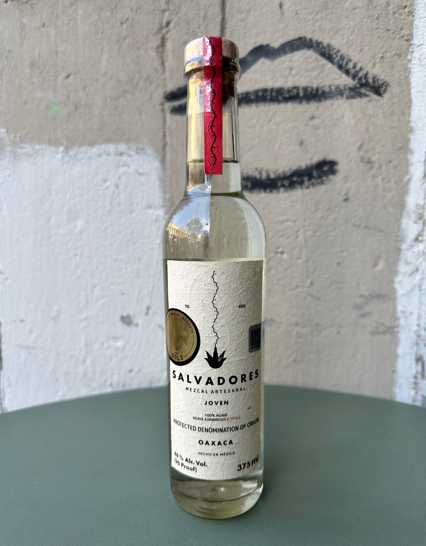 Salvadores Mezcal Artesanal Cirial