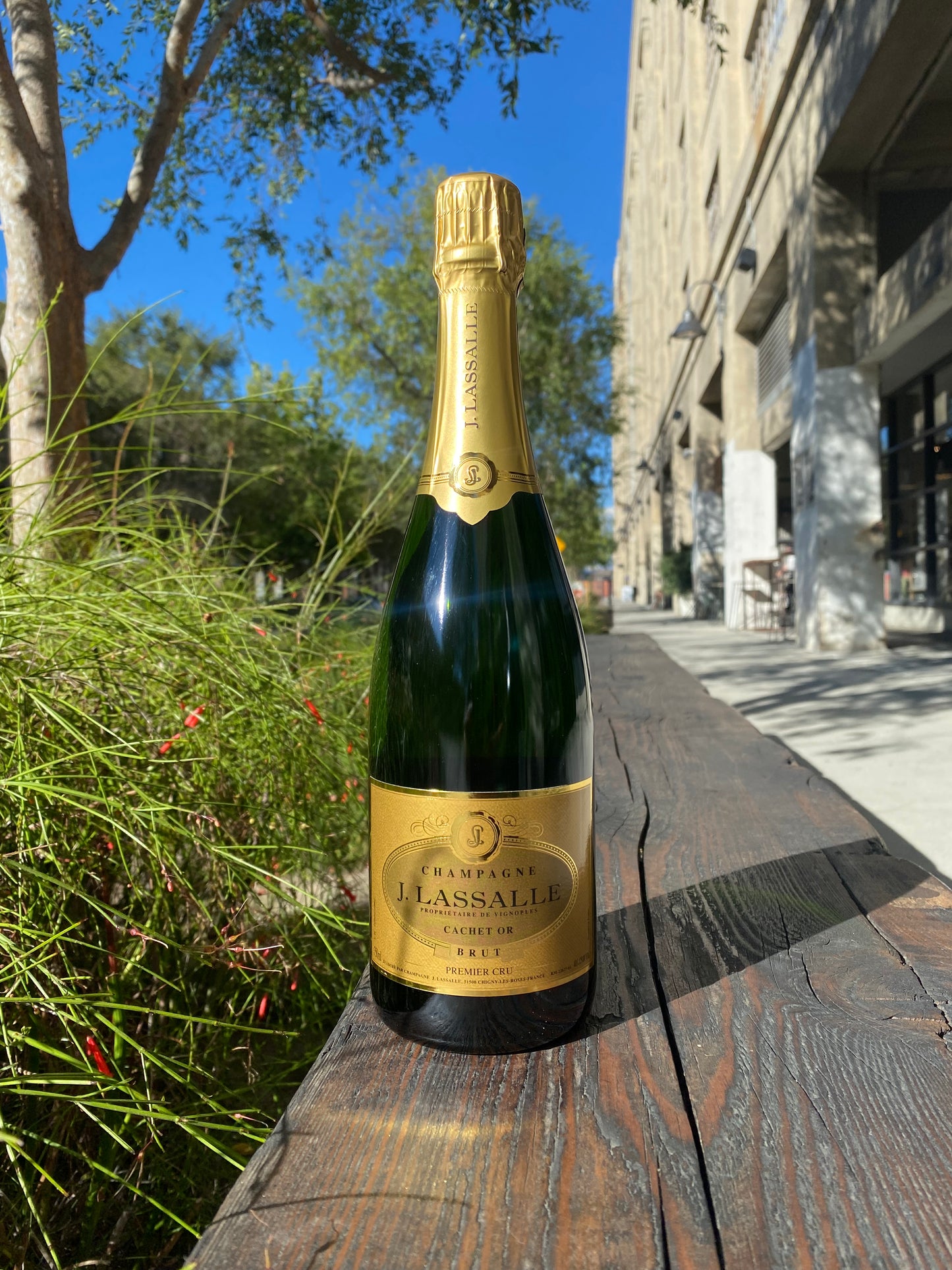 J. Lassalle “Cachet Or” Champagne Brut 1er Cru