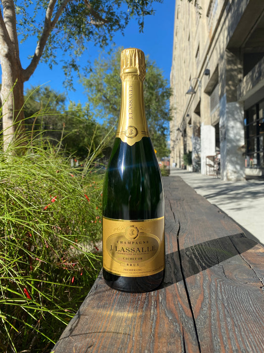 J. Lassalle “Cachet Or” Champagne Brut 1er Cru