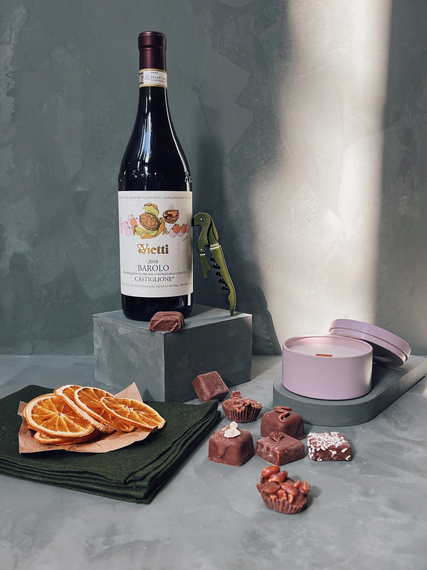 The Luxe Barolo + Chocolate Gift Set