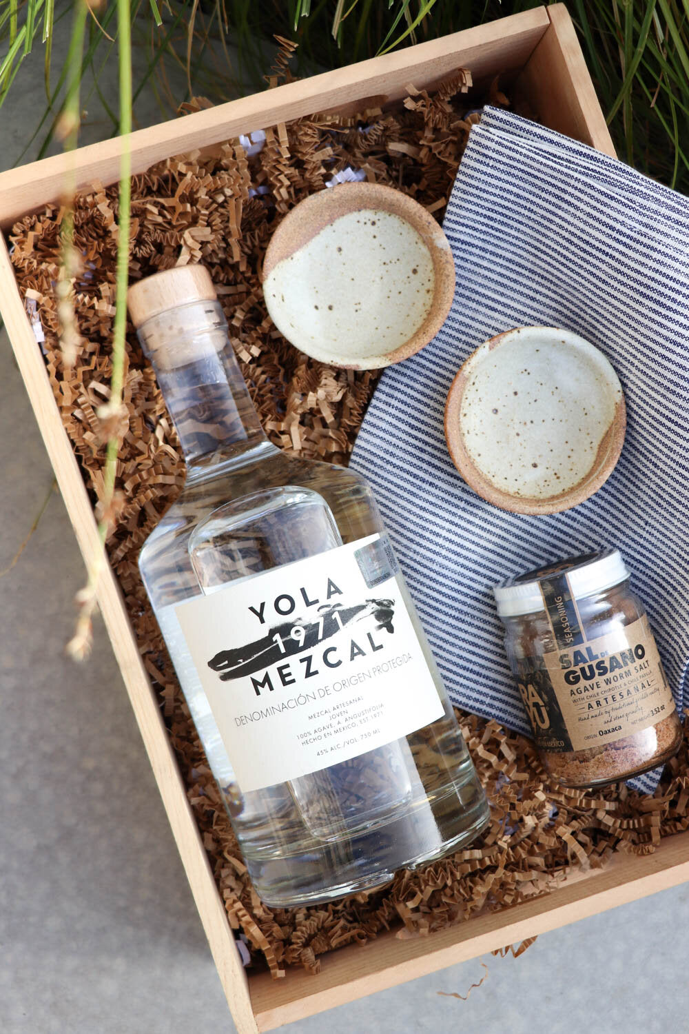 YOLA Sip Sip! Gift Set